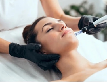 Beauty salon, gezichtsbehandeling, acnebehandeling, rimpels, pigmentvlekken, mesotherapie haar, microneedling, wimperlift, hydrafacial, meso skin, meso hair, lashlift, schoonheidssalon, Deventer, Dermapen, litteken